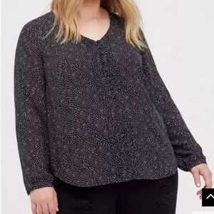 Torrid Black and White Speckled Blouse